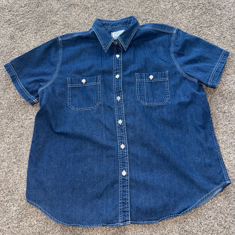 St. John’s Bay Women’s XLArge 16/18 Short Sleeve Button Down Denim Shirt EUC